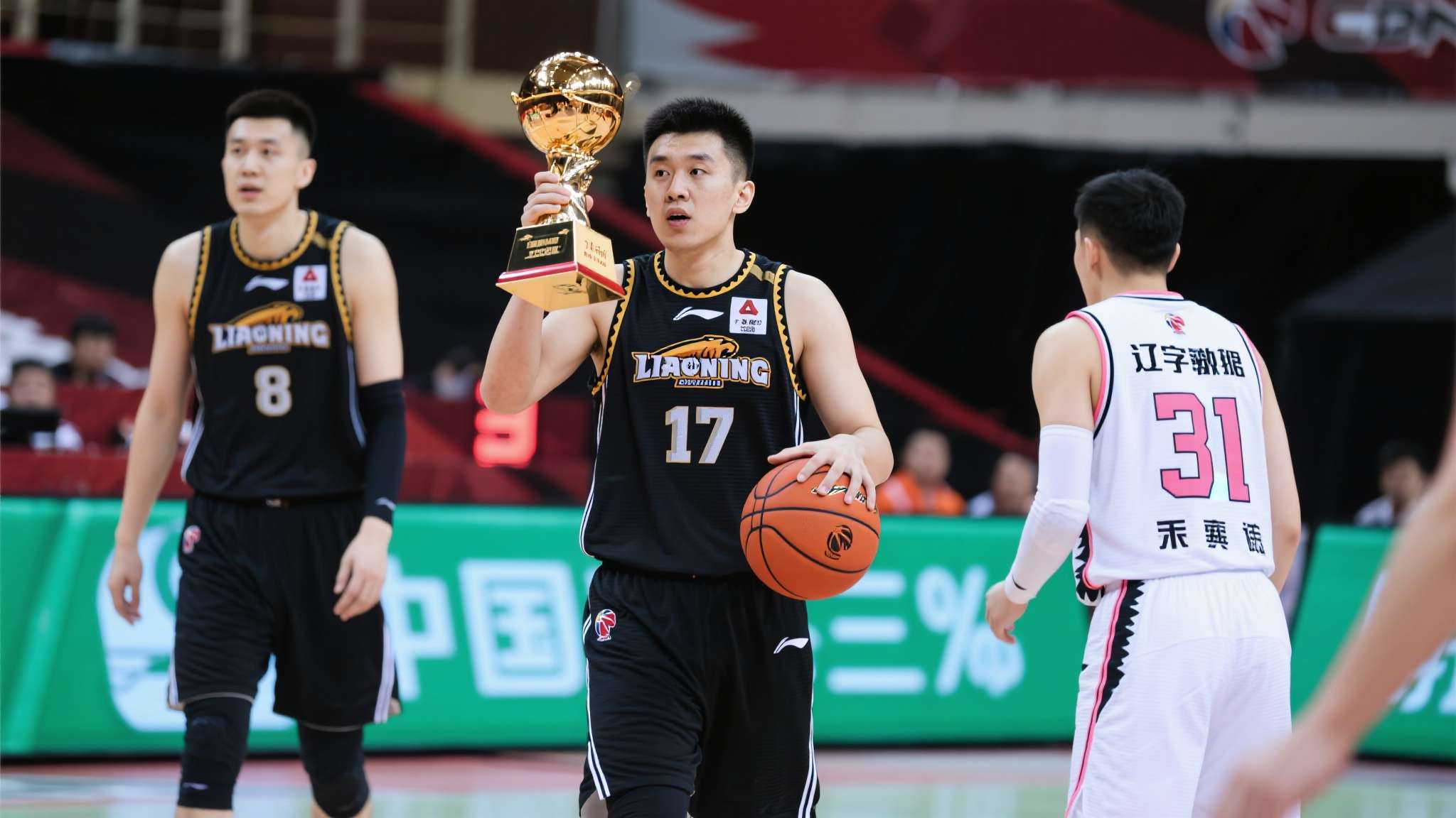 CBA季后赛对位图出炉！辽粤和各队夺冠概率分析，第一实至名归